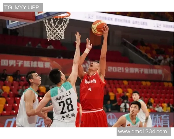 重庆篮球队逆袭之路的真实记录与奋斗精神的展现